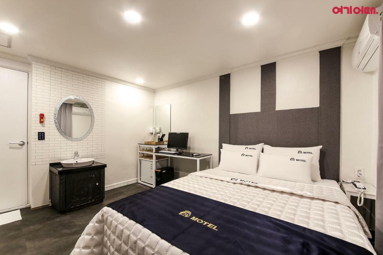 Prince Motel Busan Buitenkant foto